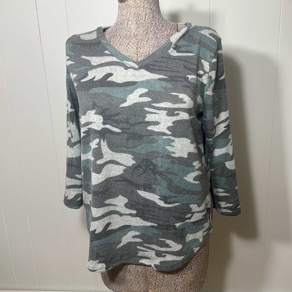 Moa Moa Womens Large Alamo V-Neck Blouse Soft Texture Mid Length Sleeves